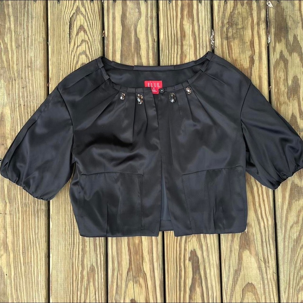 Crop short sleeve silky shrug
